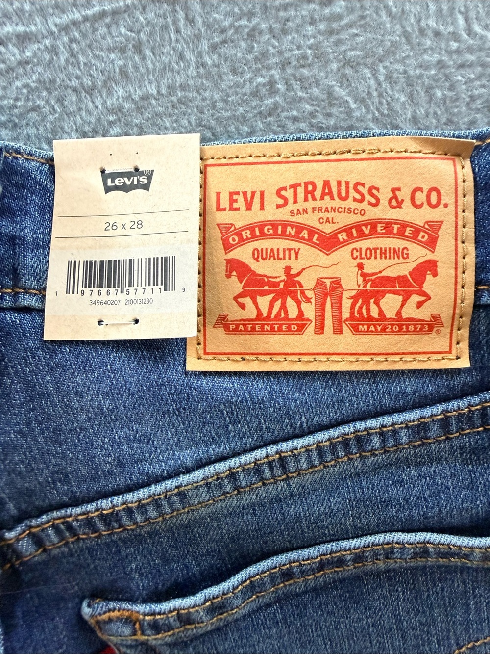 Levi's - Blue Denim Wedgie Straight Jeans - Picture 8 of 12